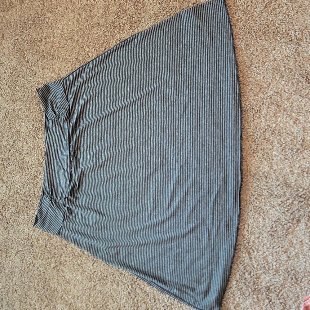 Maxi type skirt